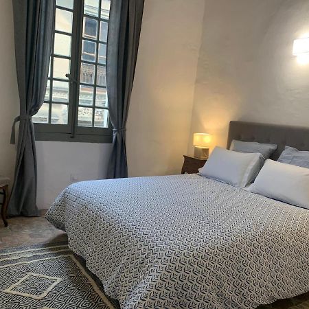 Cosy Centre Historique Apartamento Arles Exterior foto