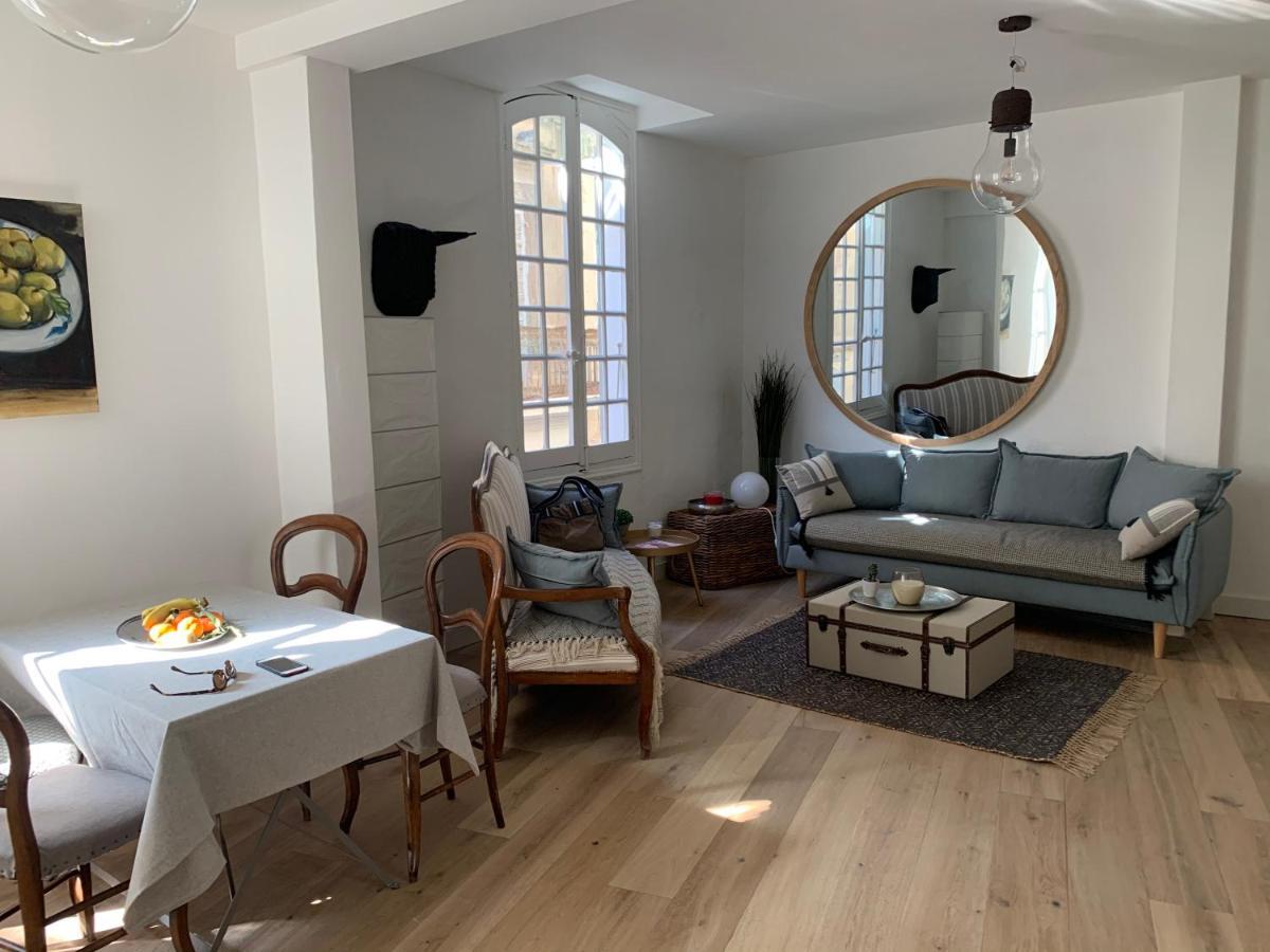 Cosy Centre Historique Apartamento Arles Exterior foto